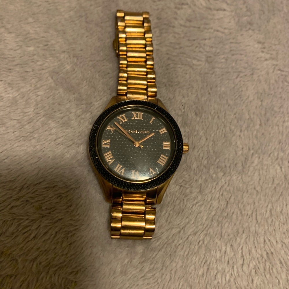 Michaels Kors, rose gold  studded watch